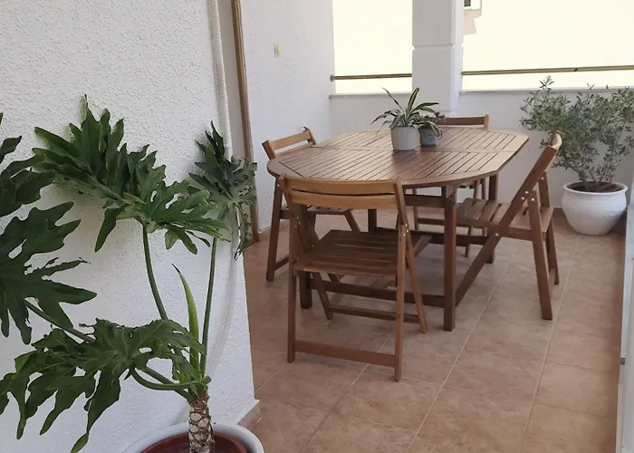 Apartamento Kyveli's *