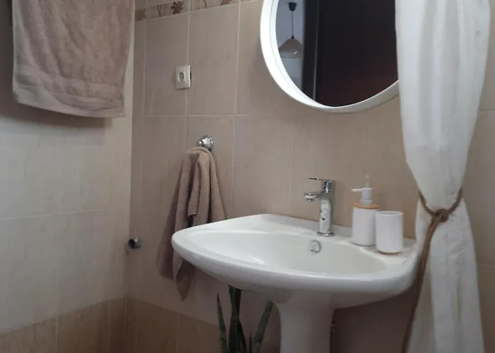 Kyveli's * Nikiti (Sithonia)